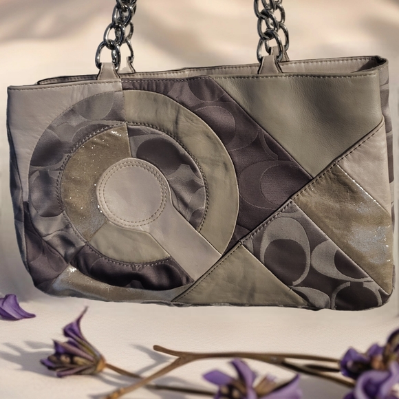 Coach Inlaid Patchwork Leather Chain Tote Bag. Rare Color Scheme. - Picture 3 of 8